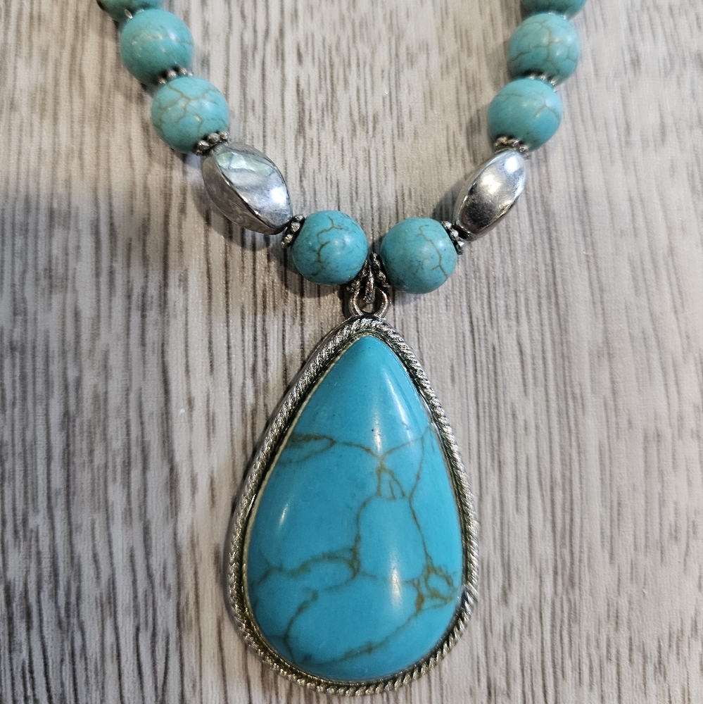 Turquoise and Silver Pendant Necklace
